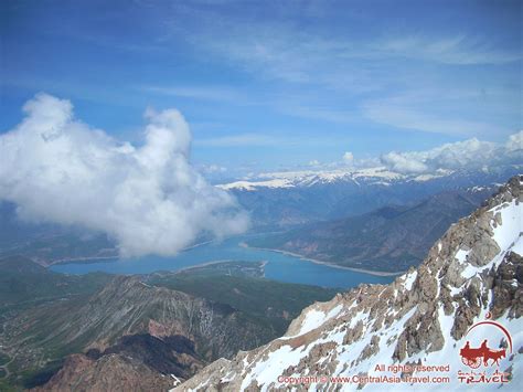 Central Asia Travel: Майская альпиниада в горах Чимгана.