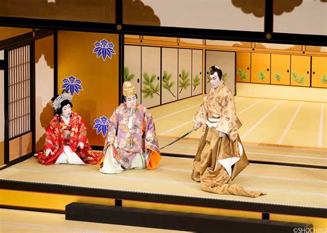 On stage, one of Japan’s biggest Kabuki stars changes roles in an ...