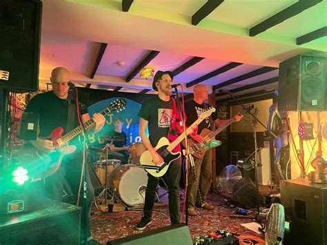 Jay Burleigh Band - Arwenack club , The Arwenack Club, Falmouth ...