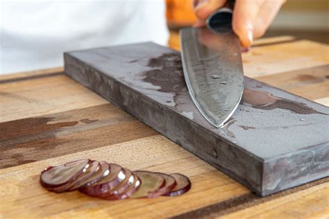 The Beginner's Guide to Whetstone Sharpening — Ethan