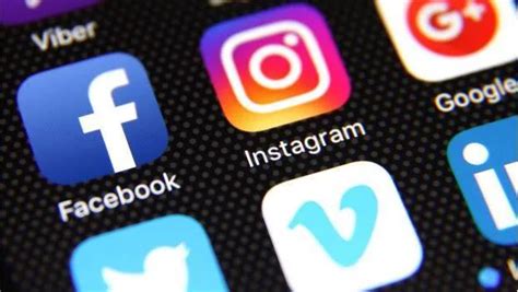 SC asks govt to explain plan to link social media accounts with Aadhaar ...