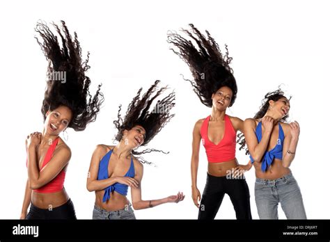 Girls Dance Music 的图像结果