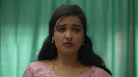 Watch Sathyabhama Embraces Preethi | Kudumbashree Sharada Kudumbashree ...