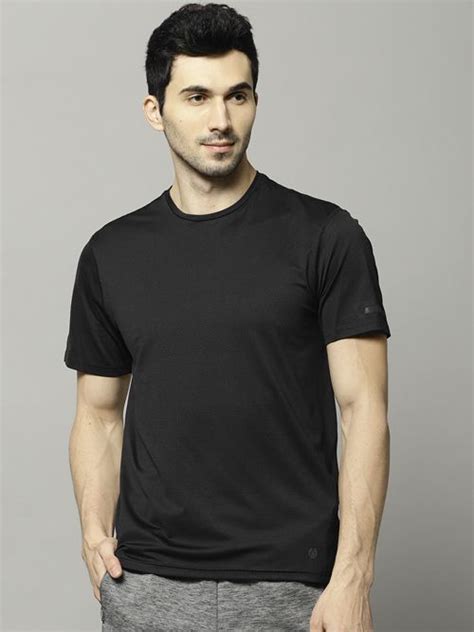 Best Plain Black T Shirts For Men Which Redefine Vogue