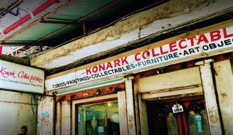This Shop Selling Collectibles Is One Of The Oldest Stores In Kolkata ...