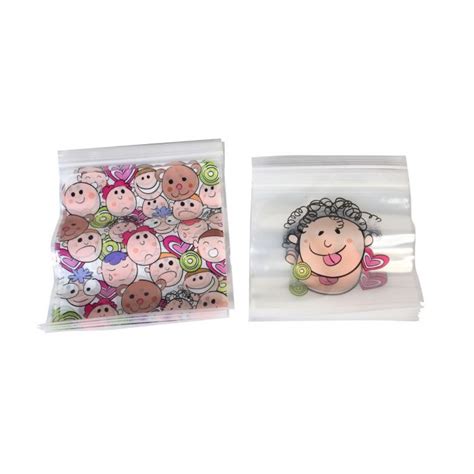 POUCHES – Mumuso