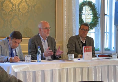 Die Blüten der Macht - UnserTirol24