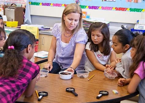 Childrens STEM Program, Sylmar Branch Library, Los Angeles, 6 June to ...