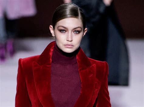 Tres formas de peinarte el pelo wet: el look de aspecto mojado que más ...