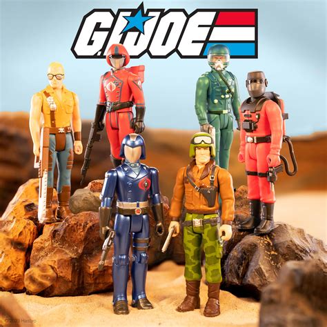 Snapklik.com : Super7 G.I. Joe Cobra Commander (Funhouse Robot) - 3.75 ...