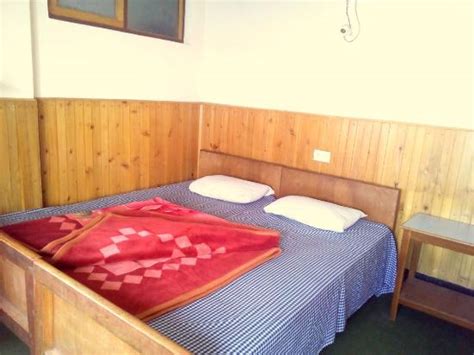 OPAL INN HOTEL (Darjeeling) - Lodge Reviews & Photos - Tripadvisor