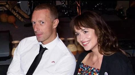 "Dakota Johnson & Chris Martin Split Just Weeks After Romantic Comeback ...