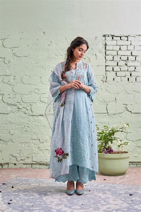 Designer Festive Kurta Sets for Women | Naaz by Noor – Naaz By Noor