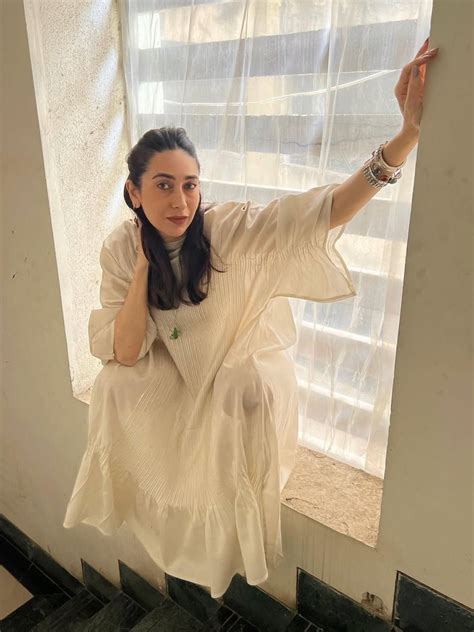 10 Vogue-approved workwear kurtas to level up your desi corpcore style ...