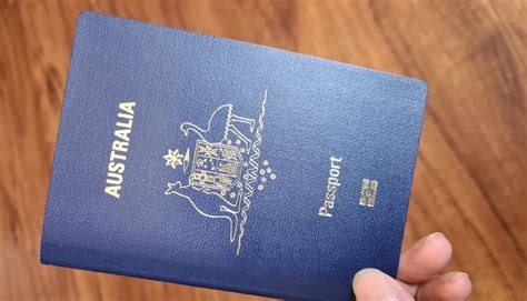 拥有澳洲护照去美国需要办理签证吗？|护照|澳洲|签证_新浪新闻