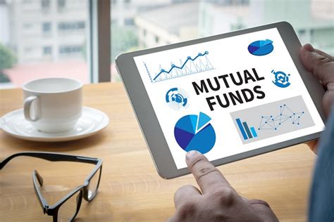 Money Market Mutual Funds: Basics, Types, Benefits, List of MMM Funds