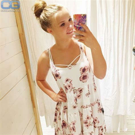 Julia Beautx nude, pictures, photos, Playboy, naked, topless, fappening