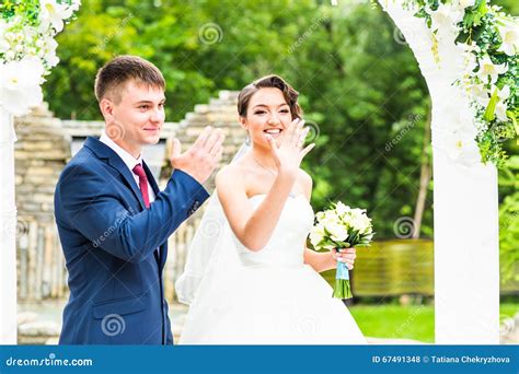 Get Married 的图像结果