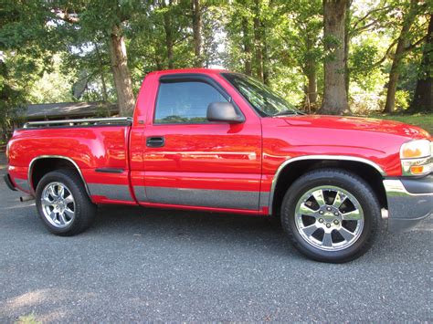 2002 GMC Sierra | GAA Classic Cars