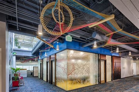 Silicon Valley Tech Company Mountain View Campus - Building 1900 - Form4