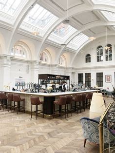 2024 的 13 个 吧台 点子 | 餐厅, 酒吧, 餐廳