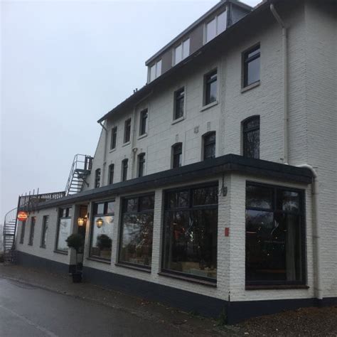 HOTEL & RESTAURANT DE KOPPELING (Mechelen) - Inn Reviews & Photos ...