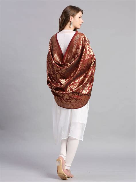 Maroon Banarasi Silk Dupatta with Floral Weaving – Dupatta Bazaar