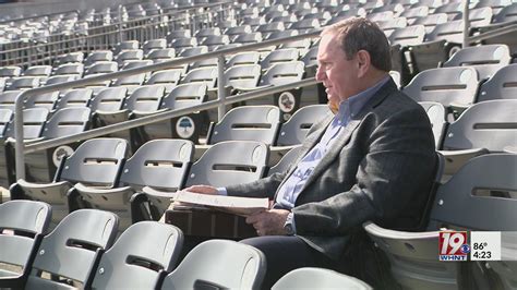 Glendale police housing immigration detainees under federal ICE contract