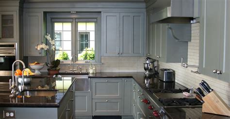 DIY Kitchen Cabinet Makeover