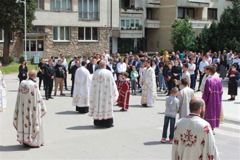 Proslavljena krsna slava: Narod pobjeđuje molitvama Svetog Nikolaja ...