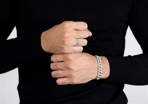 Chevron Edge Silver Ring Stylish Design | Orionz Jewels