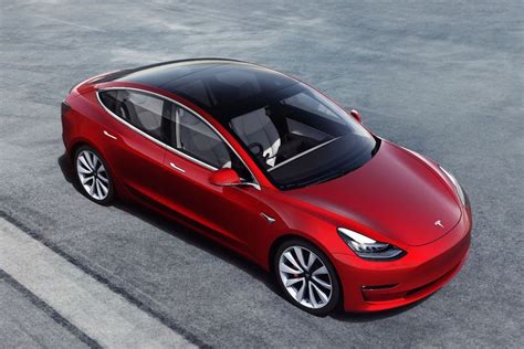 Tesla Model 3 now available in the UK from £38,900
