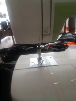 Singer Simple Sewing Machine 2263 Manual 的图像结果