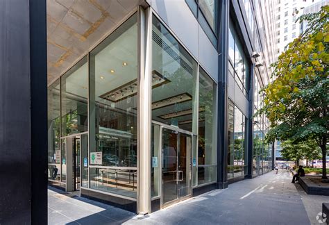 622 Third Ave, New York, NY 10017 - Grand Central Plaza | LoopNet