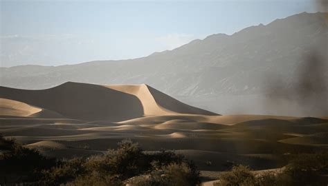71-Year-Old Collapses At Death Valley National Park Trail Head