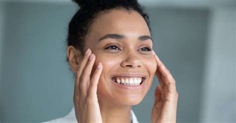 Dermal Fillers VS Botox? Everything To Know About Common Beauty ...