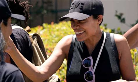 SAG-AFTRA strike: Mark Ruffalo, Joey King and other stars protest on ...