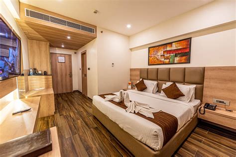 The Elite Lucknow Convention Hotel - Venue - Rajajipuram - Weddingwire.in