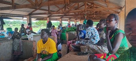 LUO FM - Information For Development