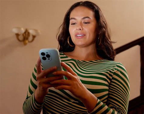 The 10 Healthiest (and Unhealthiest) Fast Food Sandwiches in 2024 | Take Care by Hers