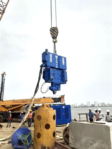 Kamar: Sheet Piling Contractor & Vibro Hammer Services