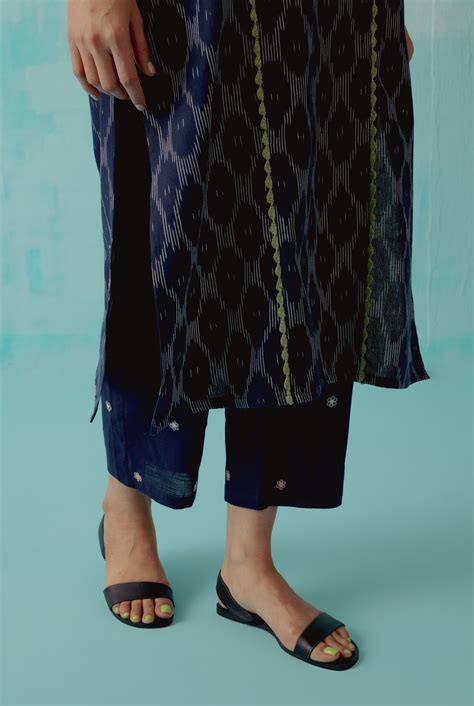 Daisy Pant Dark Blue – Sampada