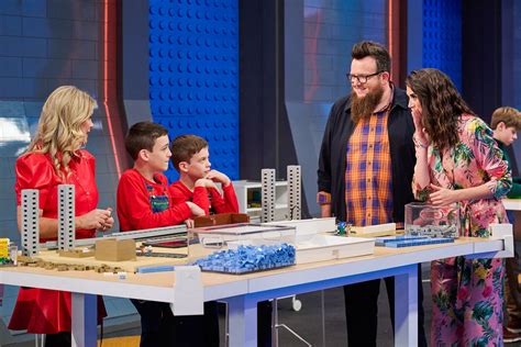 LEGO Masters Jr Debuts Tonight! S01E01: "Disney Train Ride" Preview