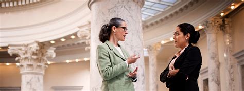 Female Political Leader 的图像结果