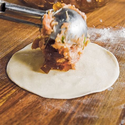 Making Soup Dumplings 的图像结果