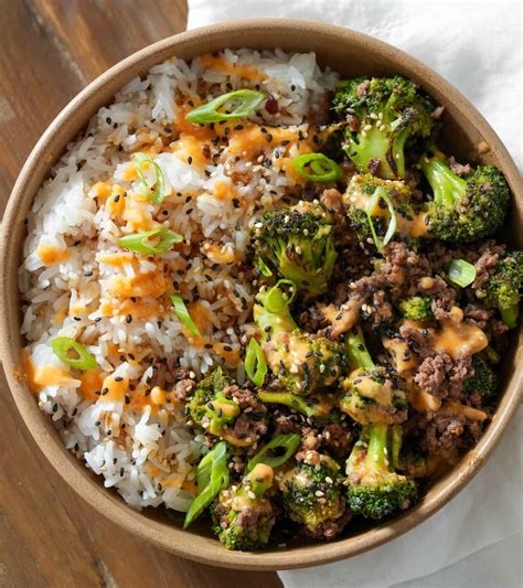 Teriyaki Ground Beef and Broccoli with Yum Yum Sauce