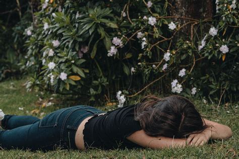 Coping with Burnout: Recognizing Signs and Implementing Self-Care