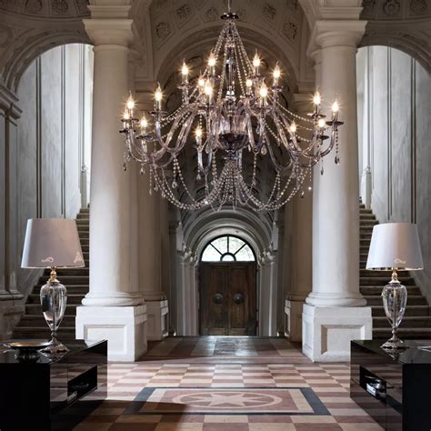Chandeliers on Trend for 2025 in a Radient Revival - Amaempire