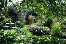 jardin en aout le jardin du mayet en cette fin ao 251 t jardin en aout le jardin du mayet en cette fin ao 251 t