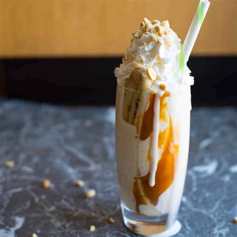 Peanut Butter Banana Protein Shake - Foodology Geek